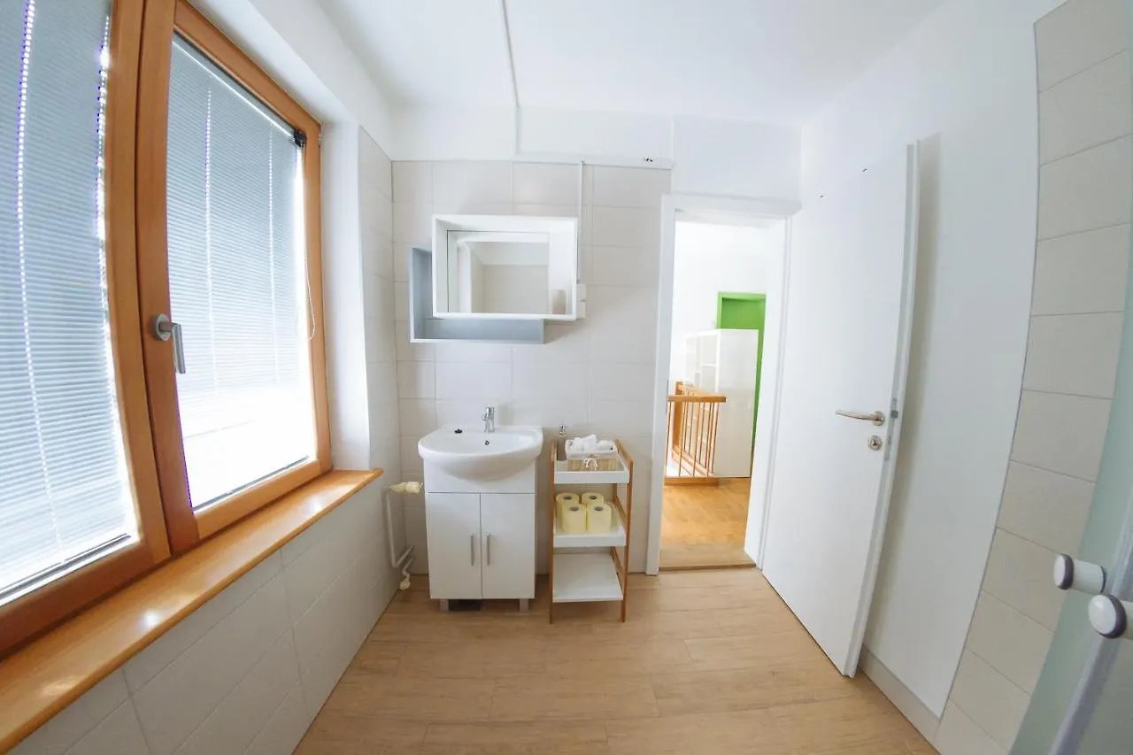 Habitación en casa particular Garden House Apartamento Liubliana